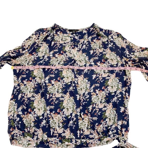Lucky Brand Blue Multicolor Sawyer Floral Wrap Side Tie Top, Size Medium - Picture 11 of 14